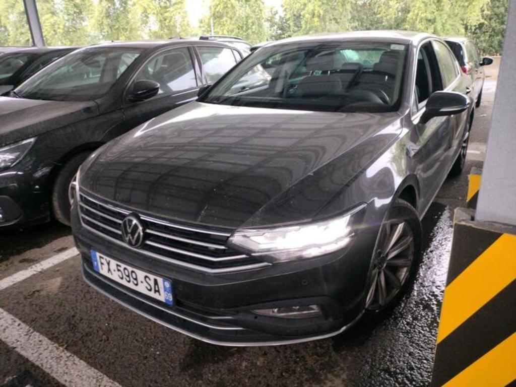 Volkswagen PASSAT 2.0 TDI 150 SCR DSG7 LOUNGE