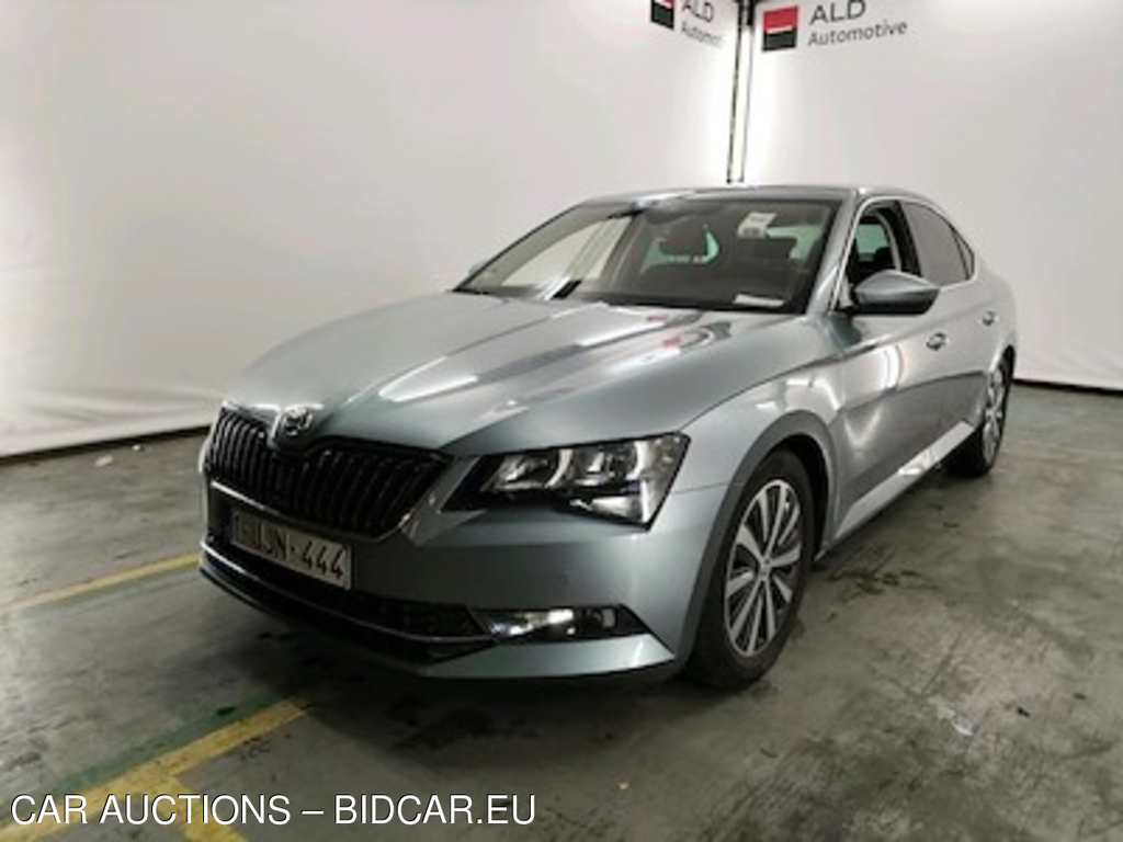 Skoda Superb diesel - 2015 1.6 CR TDi GreenLine Ambition Comfort Safety GPS