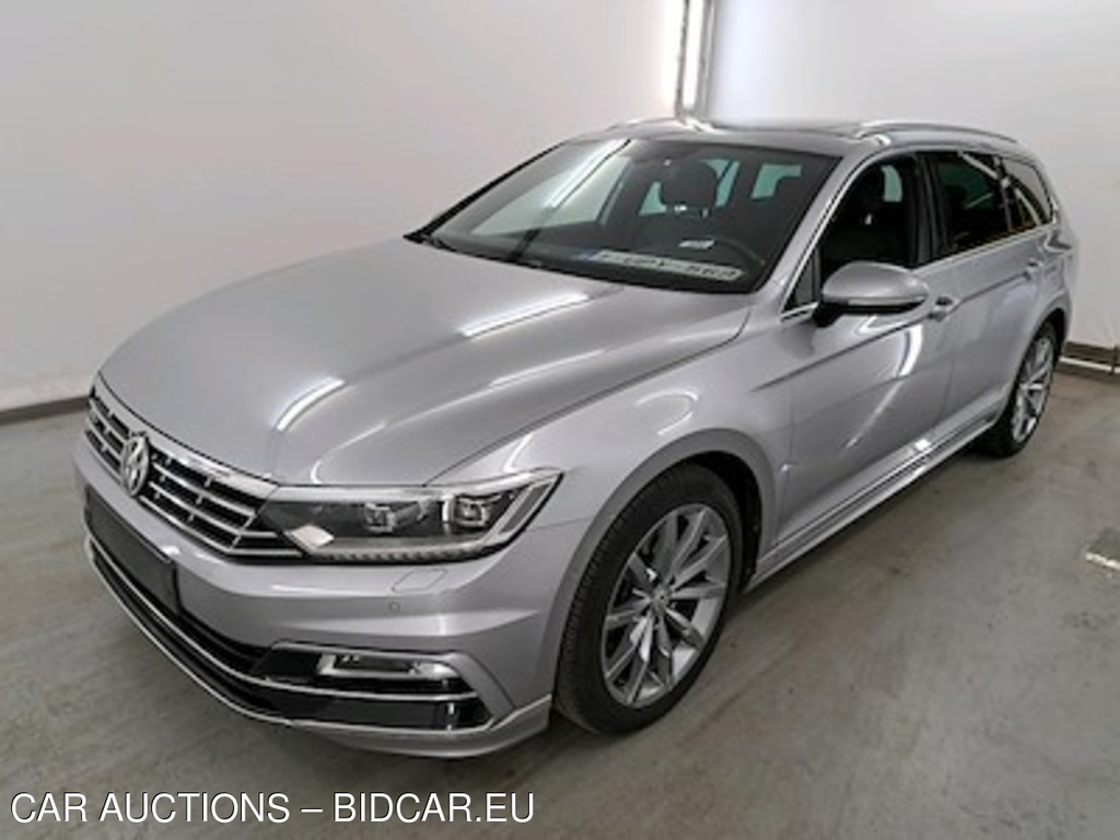 Volkswagen Passat variant diesel - 2015 1.6 CR TDi Highline Business Premium R-Line Exterior