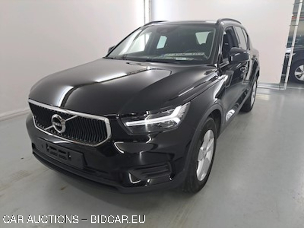 Volvo XC40 1.5 T2 MOMENTUM CORE