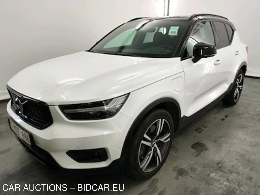 Volvo XC40 1.5 T5 TE PHEV R-Design DCT Intelliesafe Pro Versaility Park Assist Xenium Winter