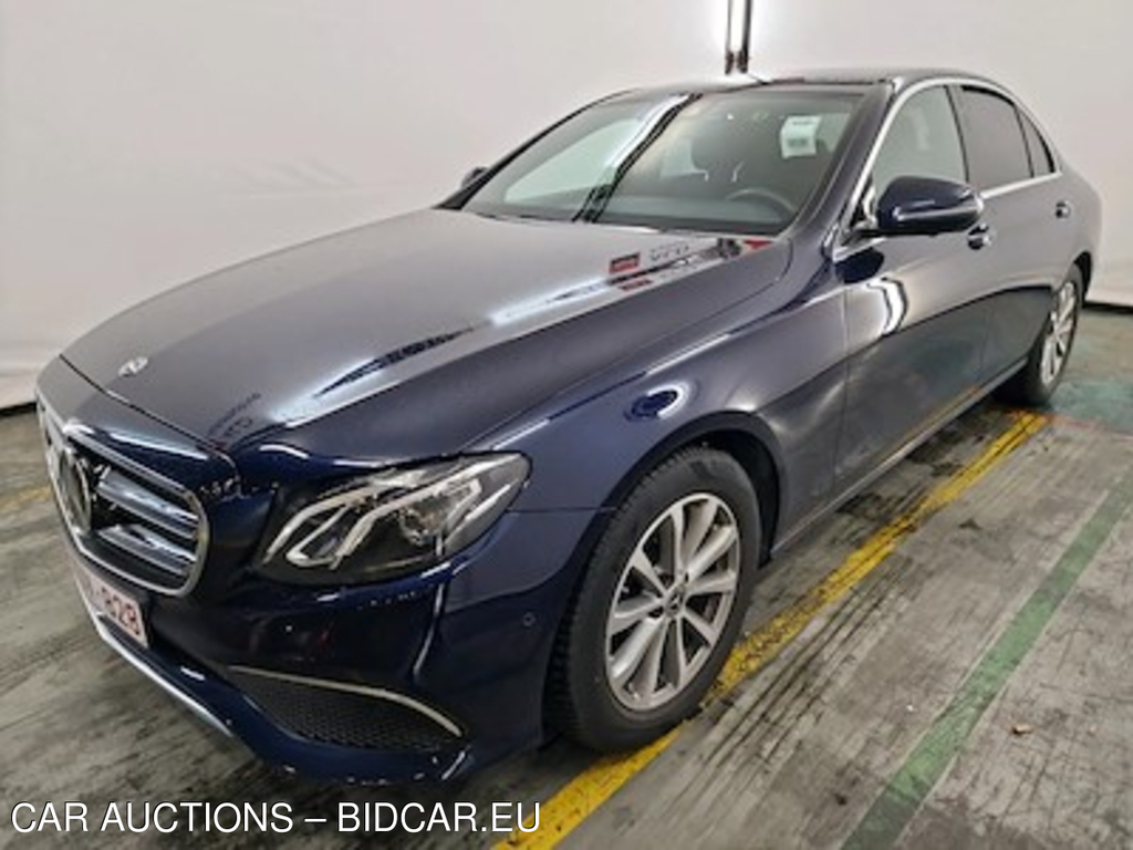 Mercedes-Benz E-Klasse 1.6 E 200 D BUSINESS SOLUTION LIM AUTO Parkeer 360u00b0Camera