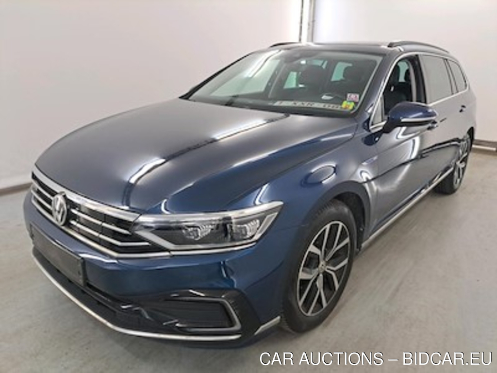 Volkswagen Passat variant gte - 2020 1.4 TSI PHEV GTE DSG Adventure Premium