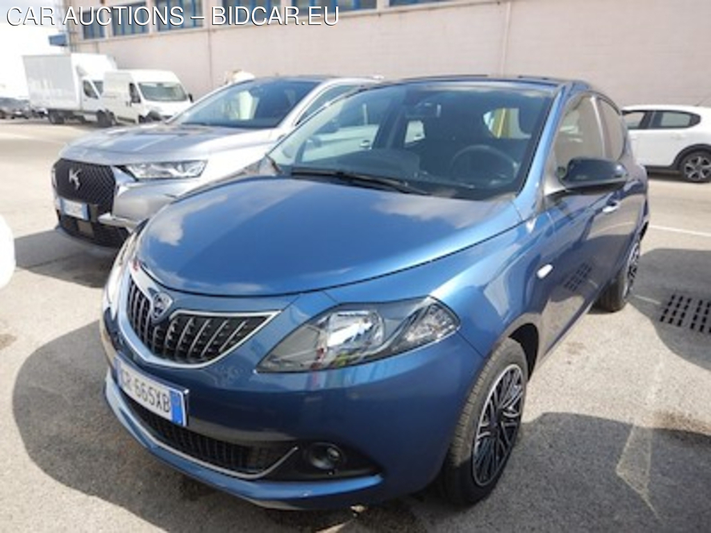 Lancia Ypsilon PC 1.0 Firefly 70cv Hybrid Gold