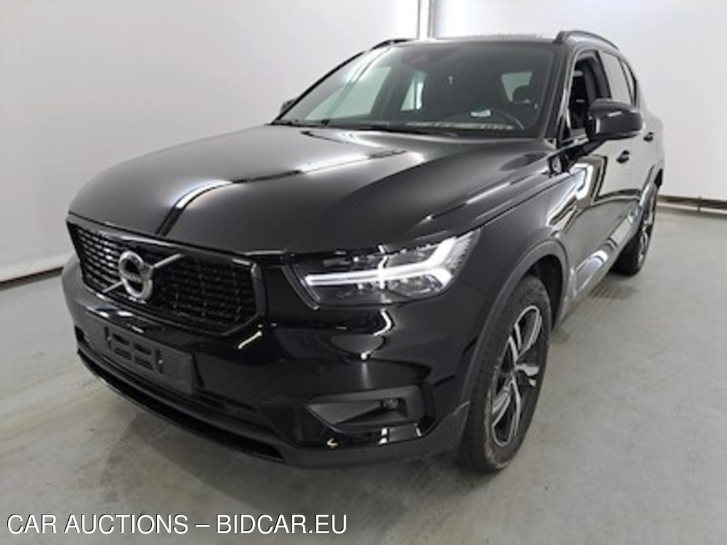 Volvo XC40 1.5 T2 R-DESIGN