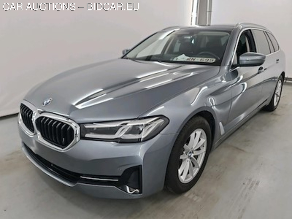 BMW 5 series touring 2.0 518D 110KW TOURING AUTO Safety comfort Plus Business Driving Assitant