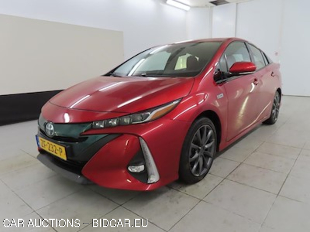 Toyota PRIUS 1.8 Plug-in Hybrid Dynamic Automaat 5d