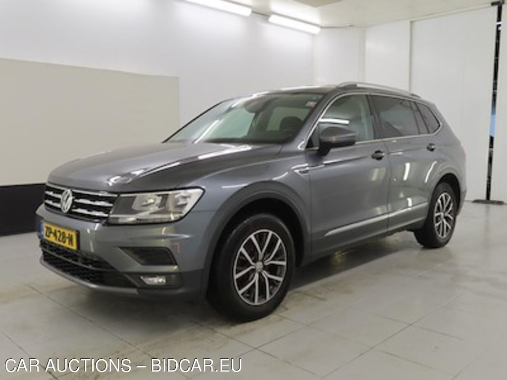 Volkswagen Tiguan allspace 1.5 TSI DSG Comfortline Business 5d