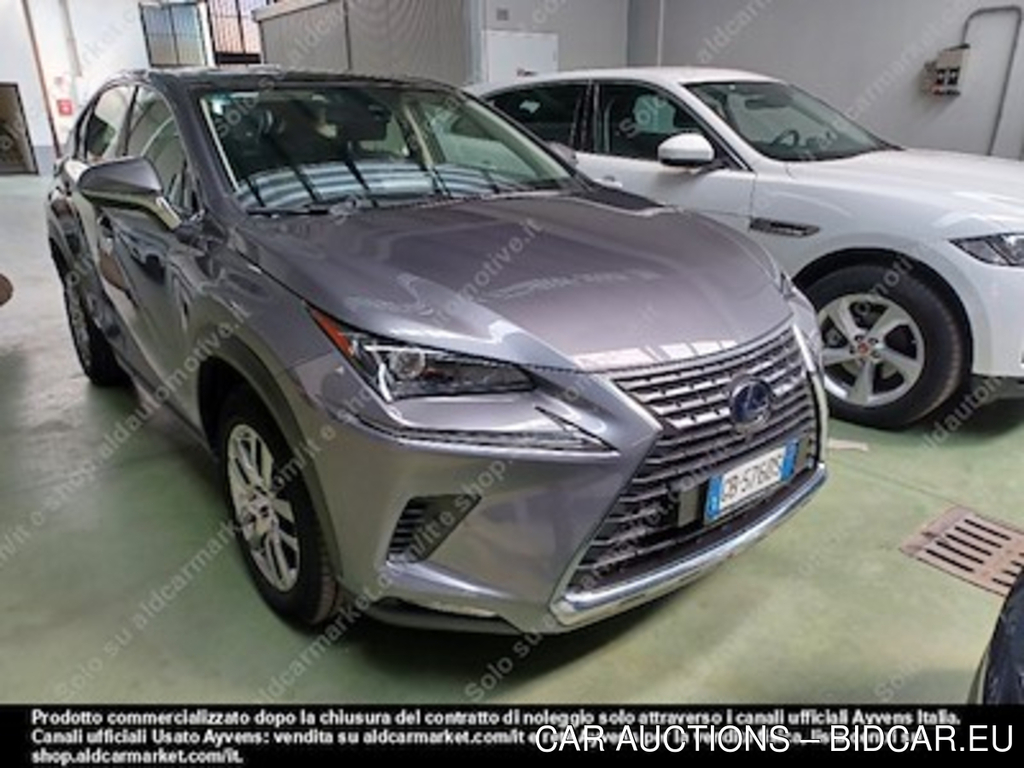 Lexus NX hybrid premium 4wd sport -