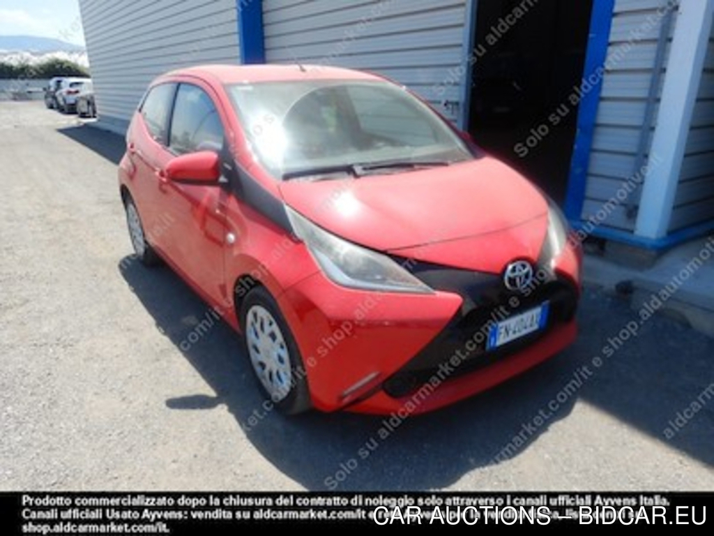 Toyota aygo 1.0 vvt-i x-play micro -