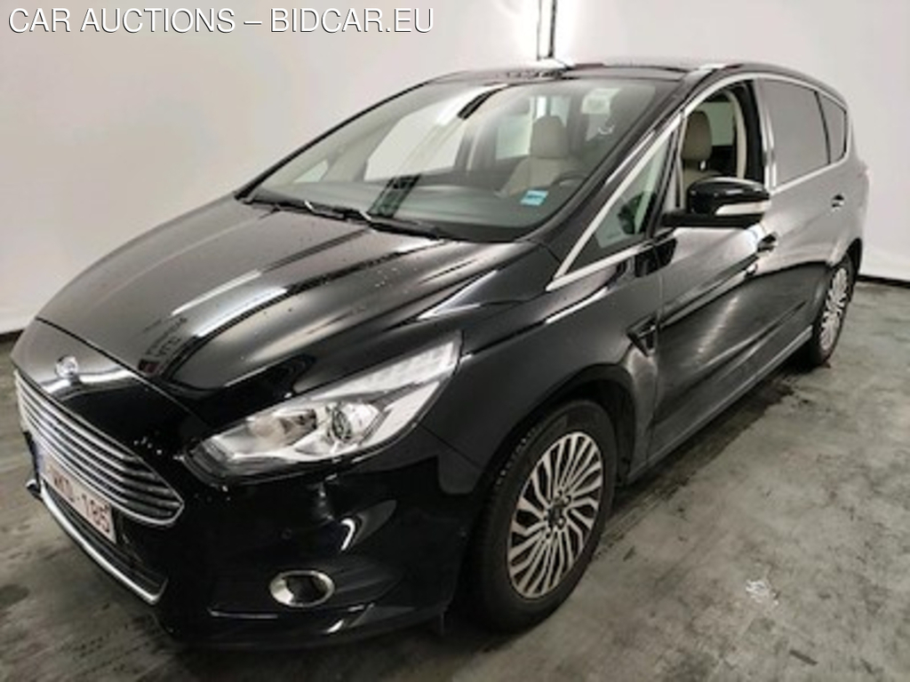 Ford S-max diesel - 2015 2.0 TDCi Titanium Camera Panoramique Sieges Titanium