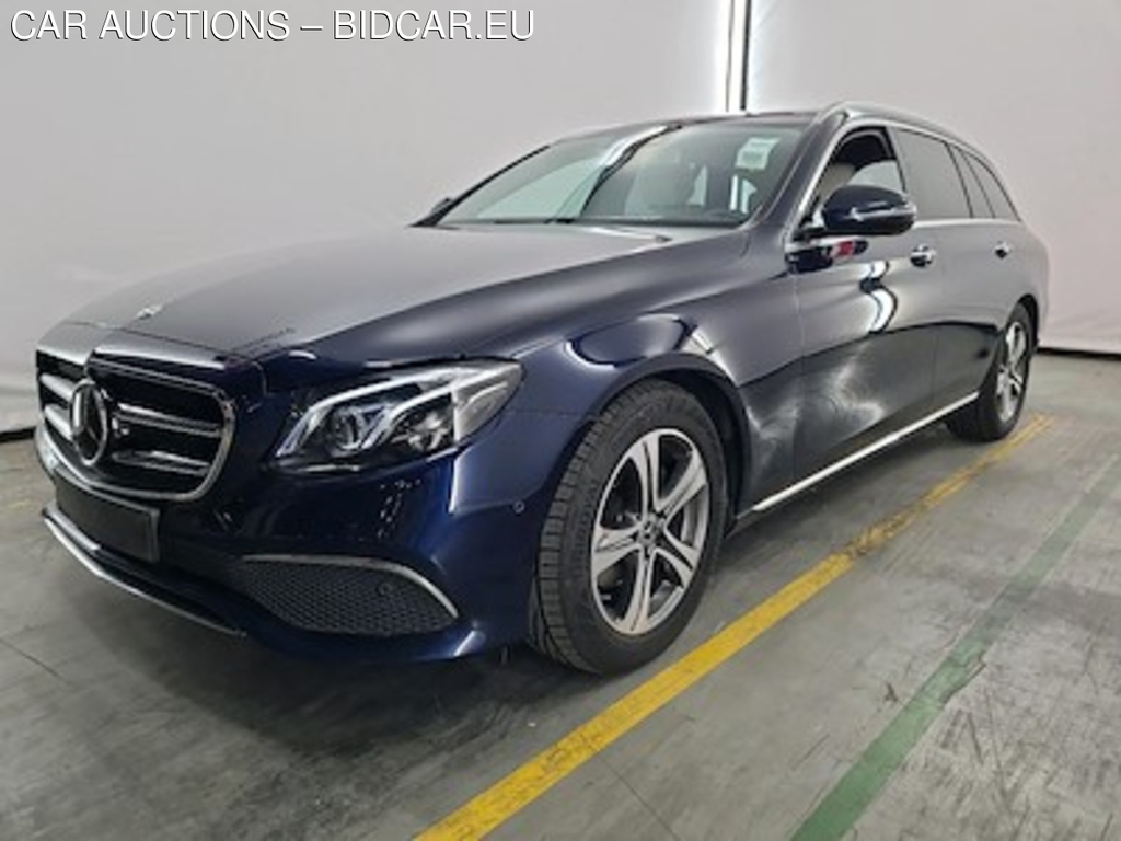 Mercedes-Benz Classe E break diesel s213 E 200 d Pack dassistance a la conduite Plus Premium Avantgarde interieur