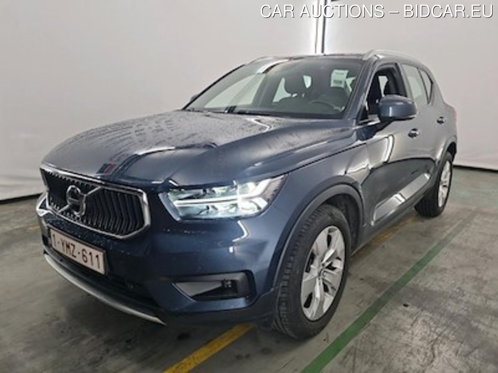 Volvo XC40 1.5 T2 MOMENTUM PRO- Park Assist