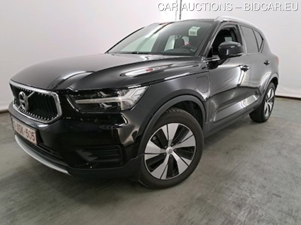 Volvo XC40 1.5 T5 TE PHEV Momentum Pro DCT