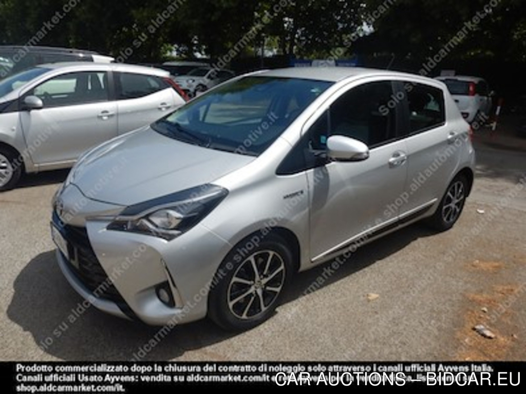 Toyota yaris 1.5 hybrid active my18 -