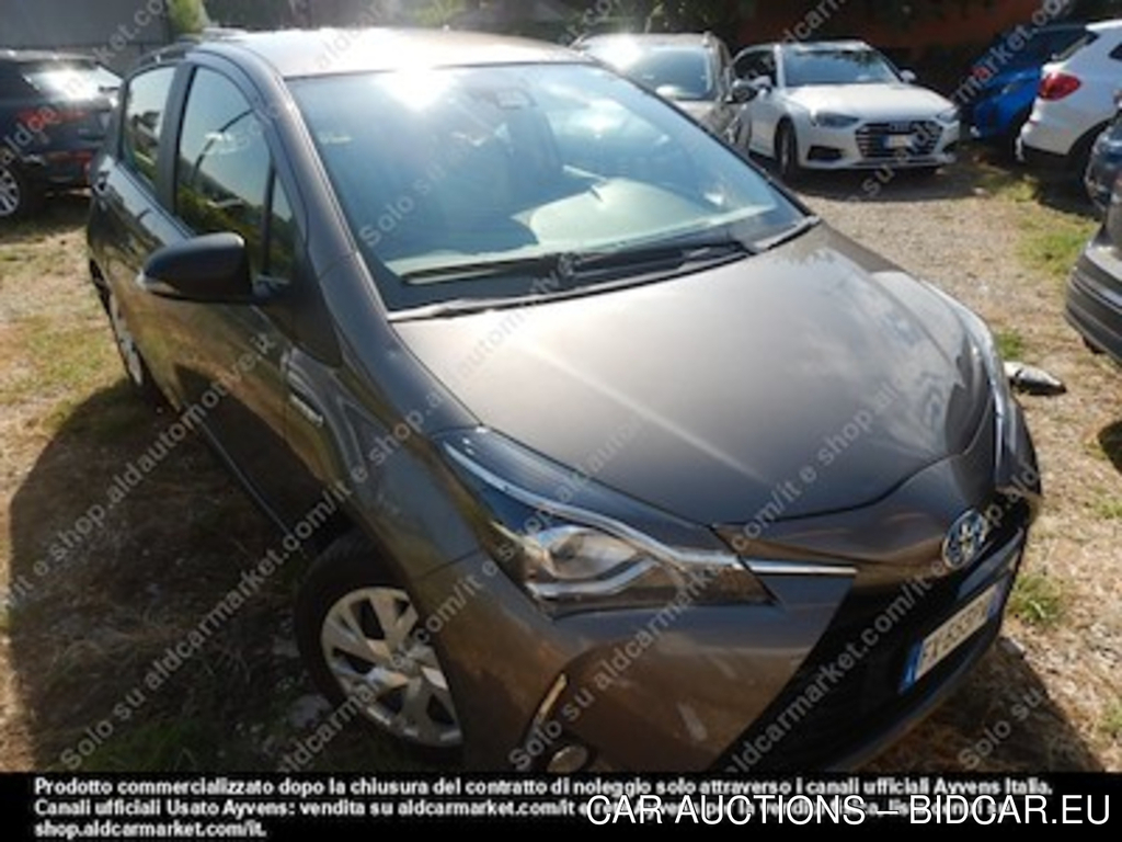 Toyota yaris 1.5 hybrid active my18 -