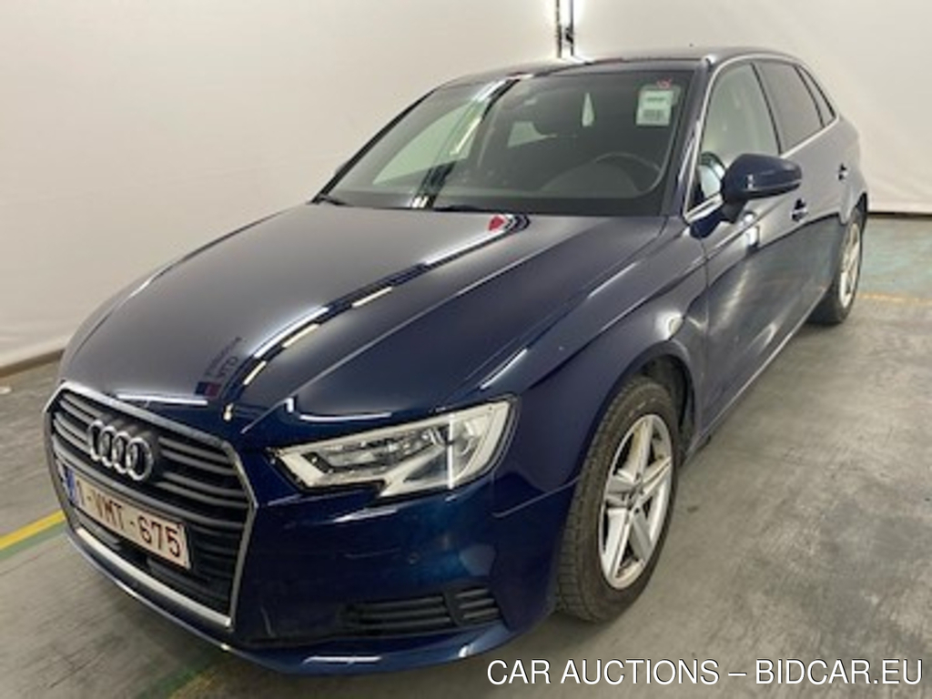 Audi A3 1.6 TDi Business Edition S tronic Assitentie