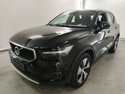 Volvo XC40 1.5 T2 MOMENTUM PRO