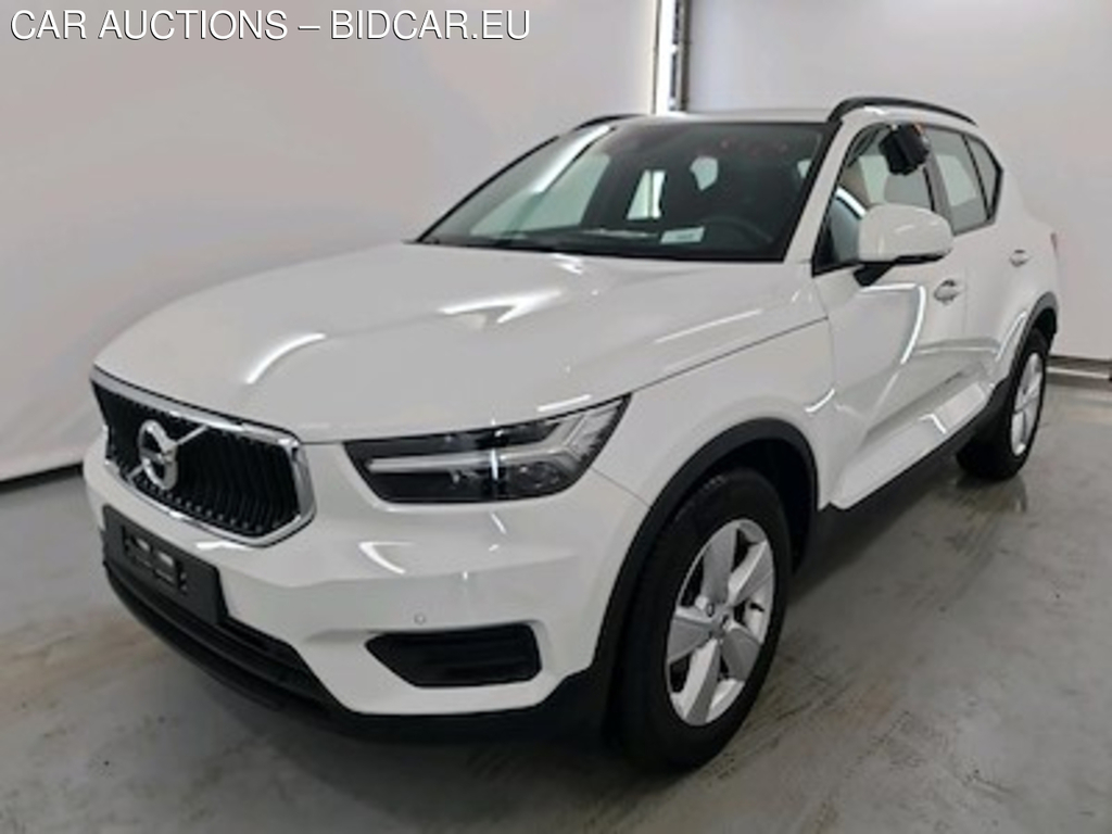 Volvo XC40 1.5 T2 MOMENTUM CORE Sensus Navigation Winter