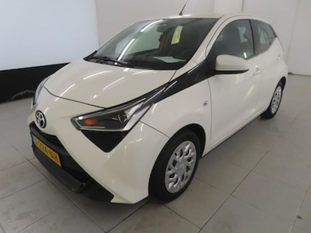 Toyota Aygo 1.0 VVT-i x-play x-shift 5d