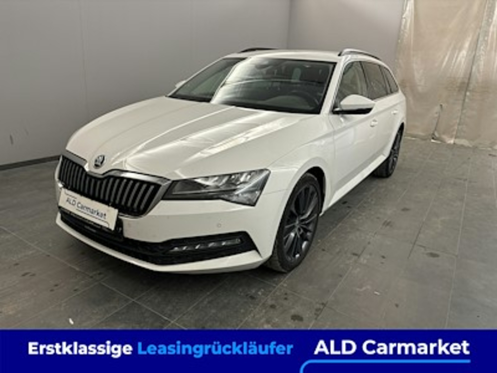 Skoda Superb Combi 2.0 TDI Ambition Kombi, 5-turig, 6-Gang