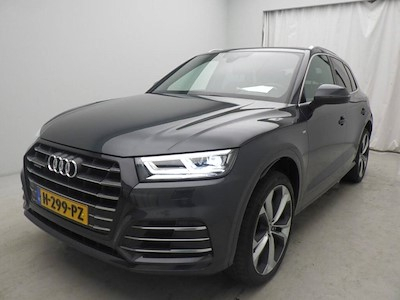 Audi Q5 55 TFSI e quattro S tronic Competition