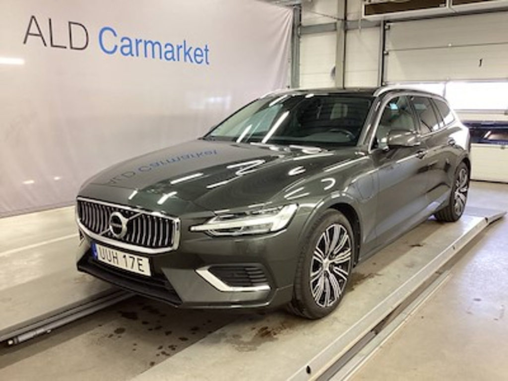 Volvo V60 2.0 T6 recharge awd Inscription Exp, Interior-Paket, Nav-Pro, B-Kamera, Drag, AUTOMAT