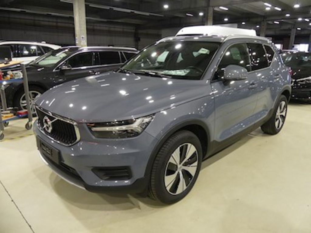 Volvo XC40 2.0 D3 MOMENTUMPRO