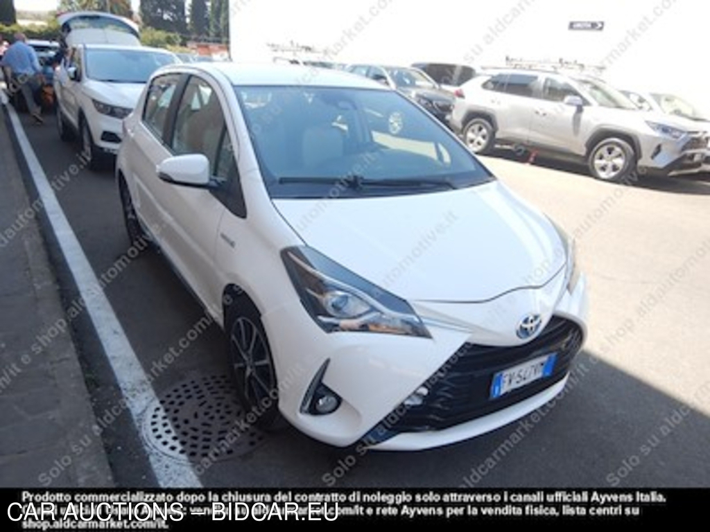 Toyota yaris 1.5 hybrid active my18 -