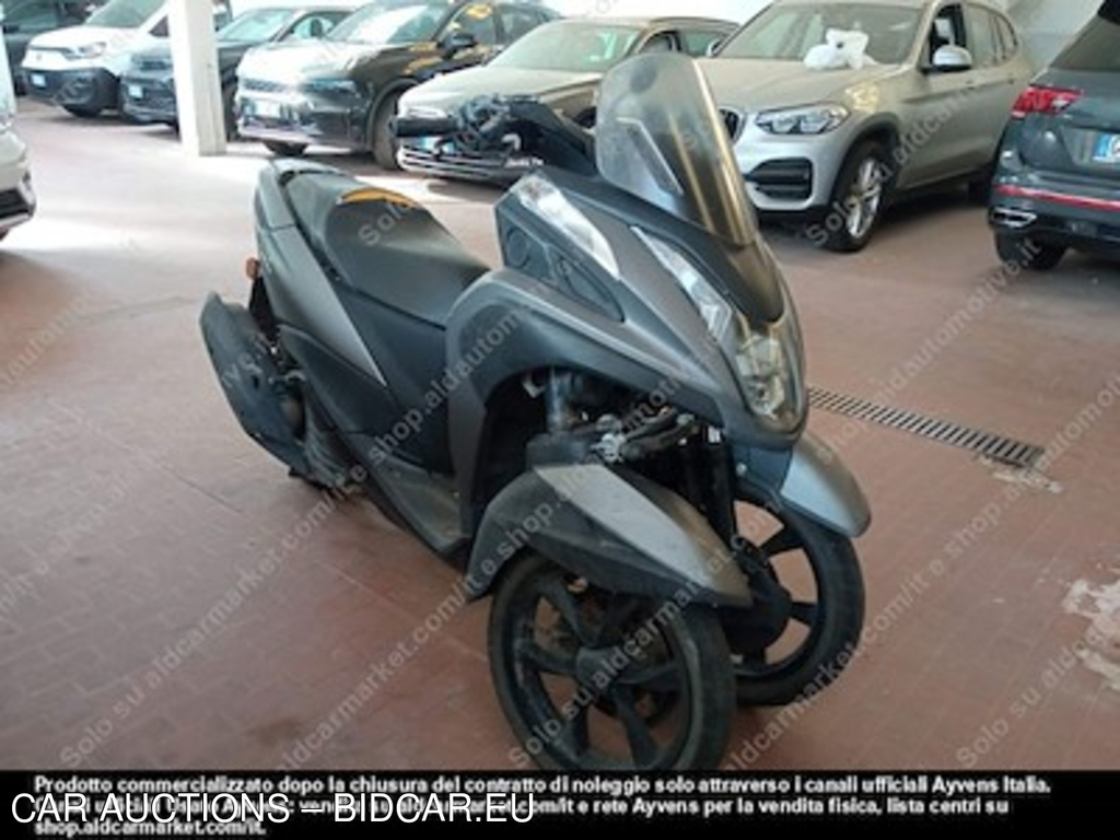 YAMAHA tricity 125 E4 motociclo euro -