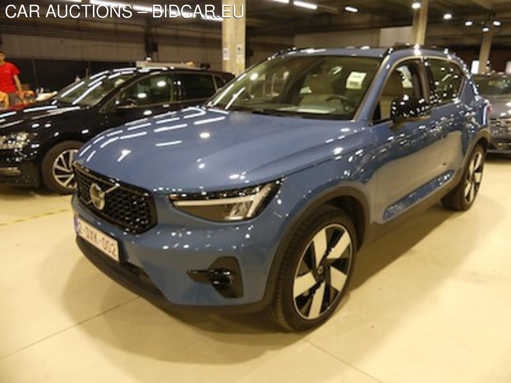 Volvo XC40 T4 PHEV ULTIMATE DARK DESIGN A