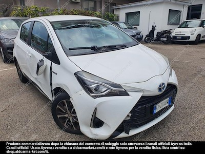 Toyota yaris 1.5 hybrid active hatchback -