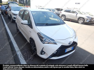 Toyota yaris 1.5 hybrid active my18 -