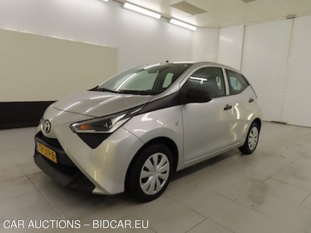 Toyota Aygo 1.0 VVT-i x-fun 5d