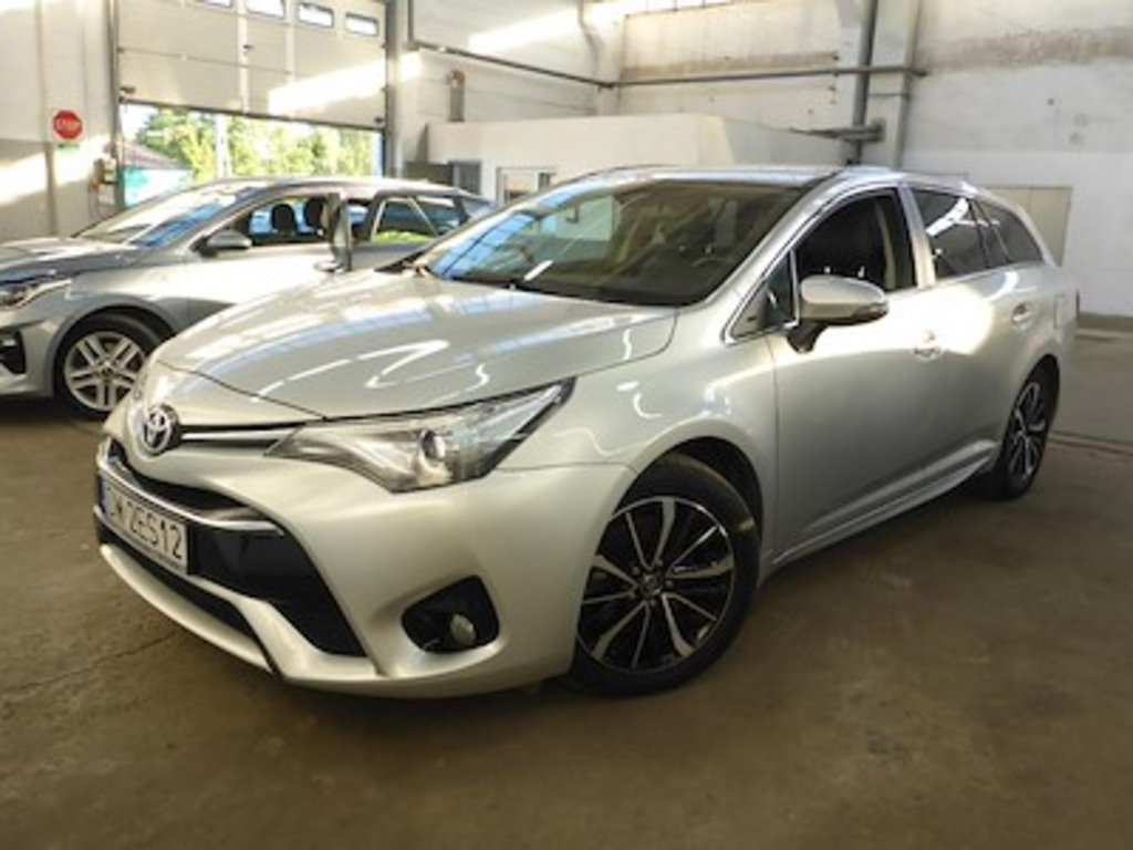 Toyota Avensis 2.0 D-4d 143km Premium Touring Sports