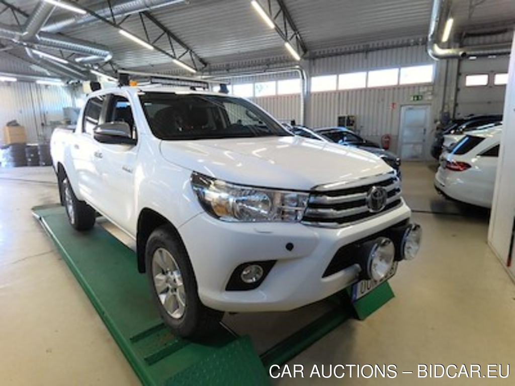 Toyota Hilux 2.4 D 150 Awd DH Invincible Aut Drag