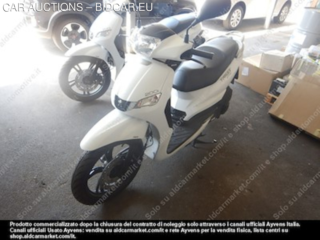 Peugeot tweet 200i active scooter euro -