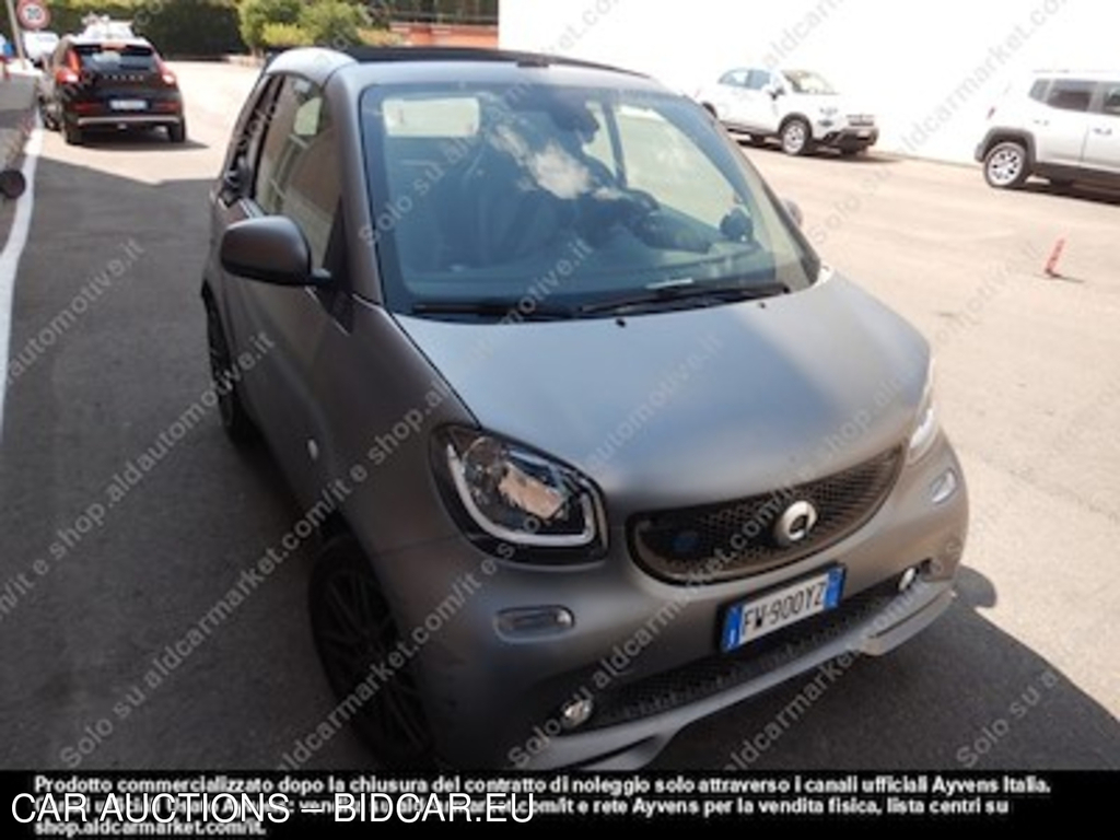 Smart fortwo cabrio EQ 60kw brabus -