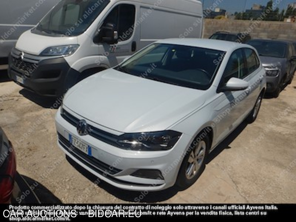 Volkswagen polo 1.0 tsi business comfortline -