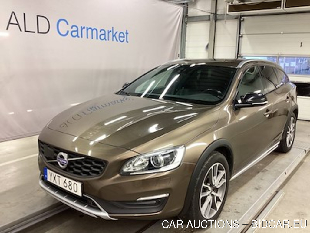 Volvo V60 cross country 2.4 D4 190 AWD Classic Pro Auto