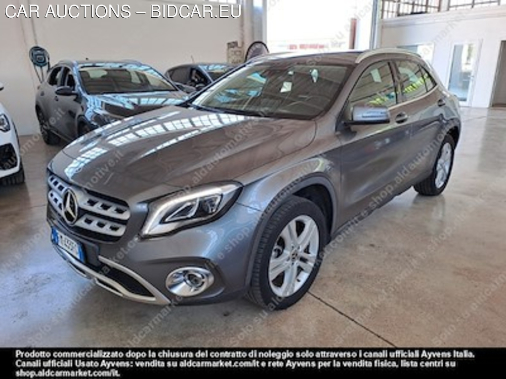 Mercedes-Benz gla gla 180 D automatic -