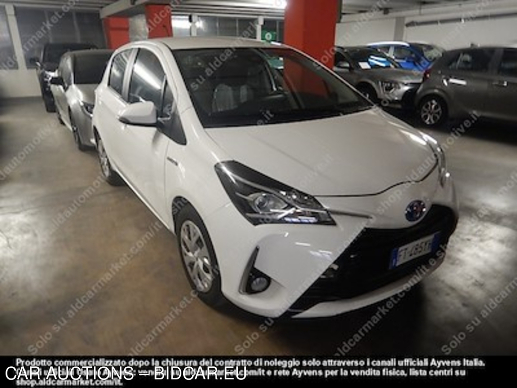 Toyota yaris 1.5 hybrid business hatchback -