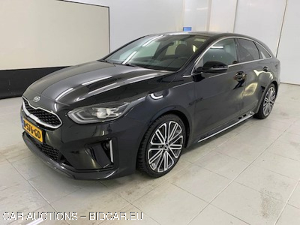 Kia ProCeed 1.5 T-GDi DCT7 GT-PlusLine glazen dak