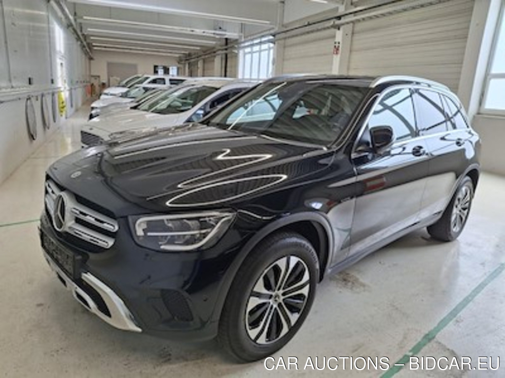 Mercedes-Benz GLC 300de 4matic Automatik 143KW