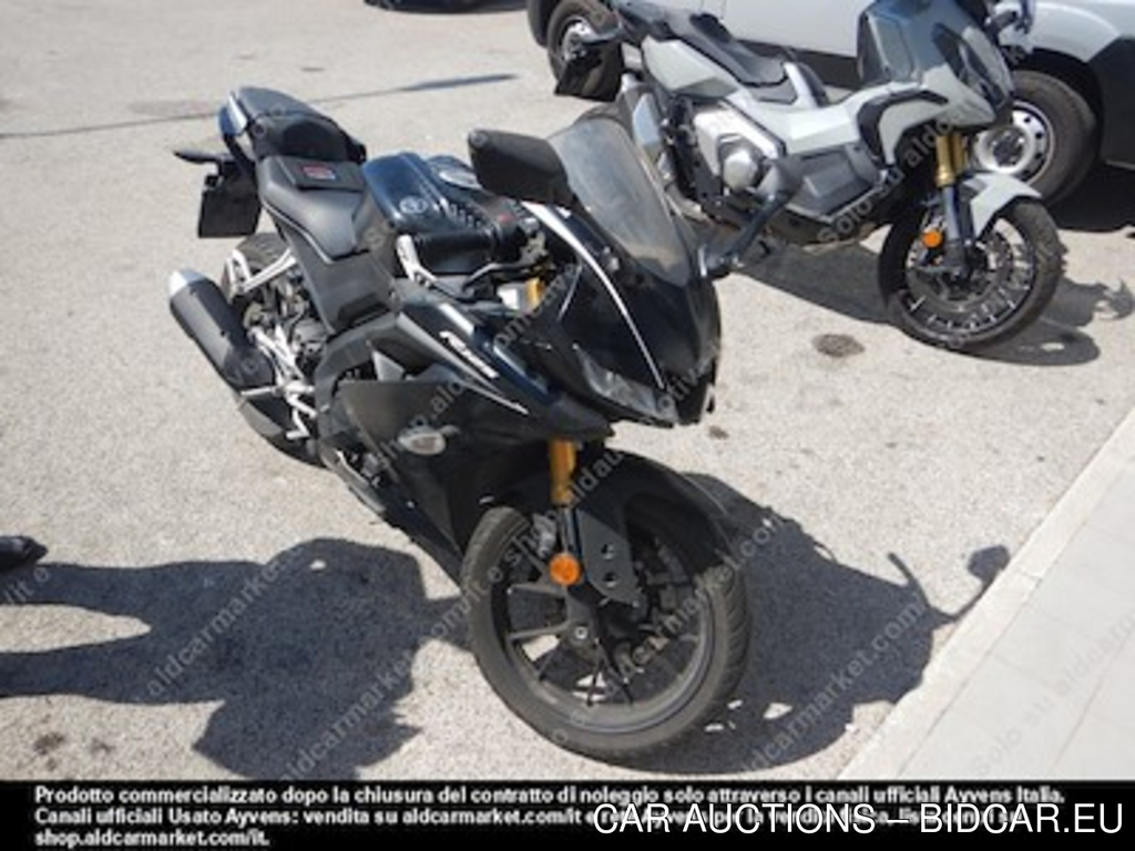 YAMAHA yzf R 125 abs motociclo -