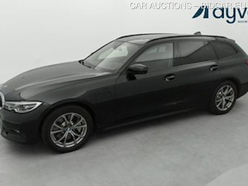 BMW 3 touring - 2020 330eXA PHEV Model Sport