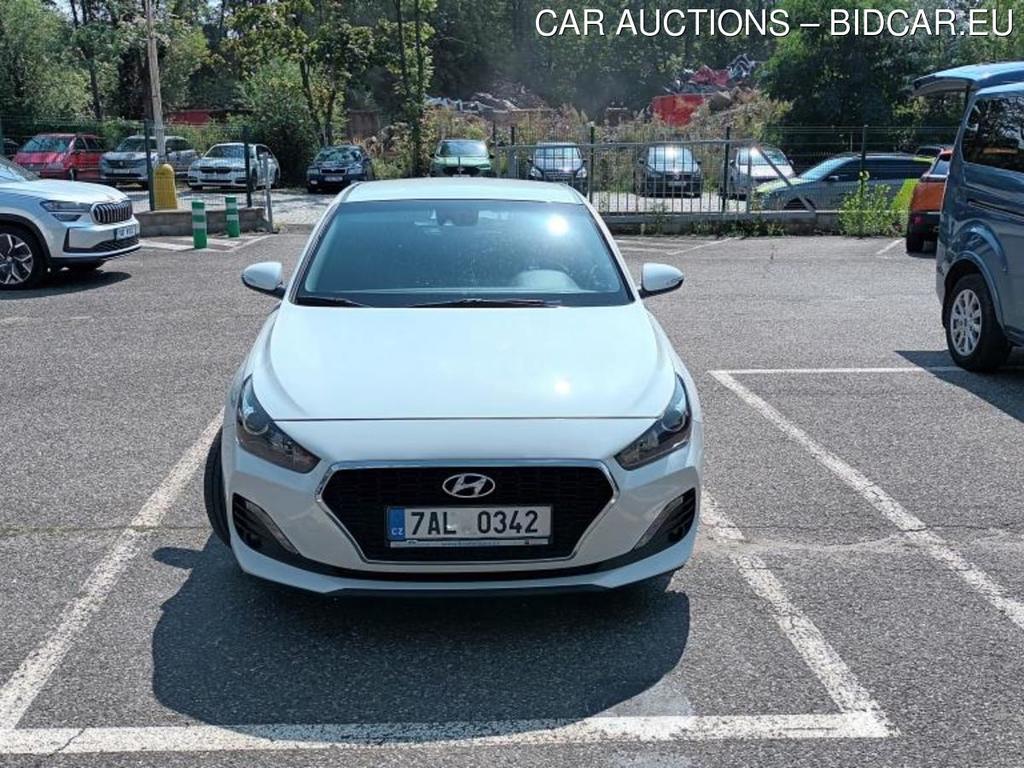 Hyundai I30 T-GDI 120 Trikolor Fastback