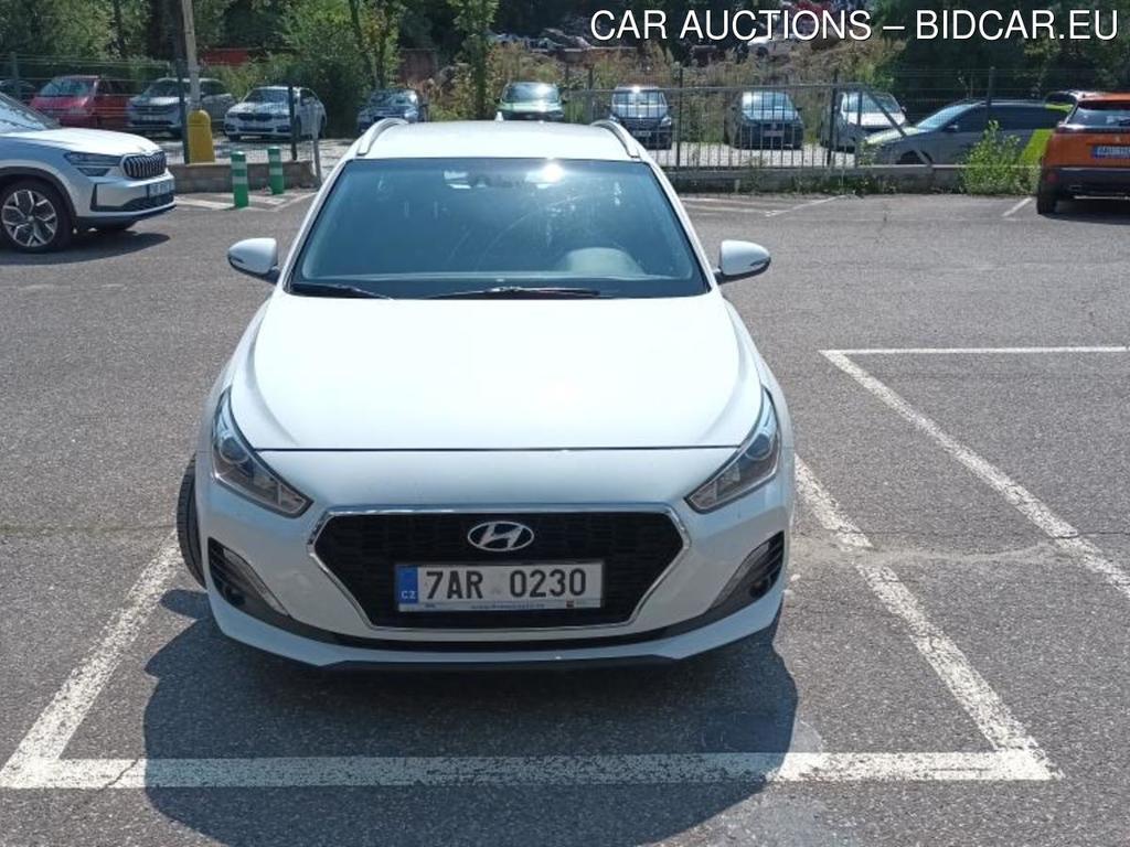 Hyundai I30 T-GDI 120 Trikolor kombi