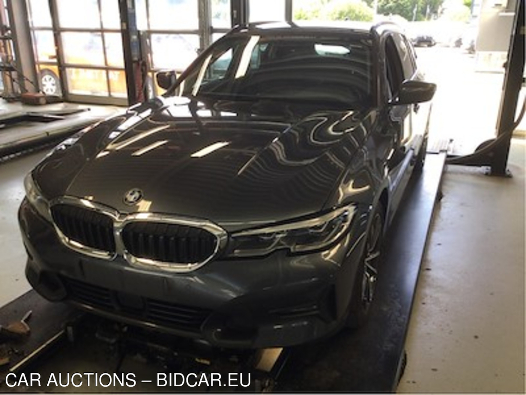 BMW 3 serie 2.0 320D SPORT LINE TOURING AUTO UA!,