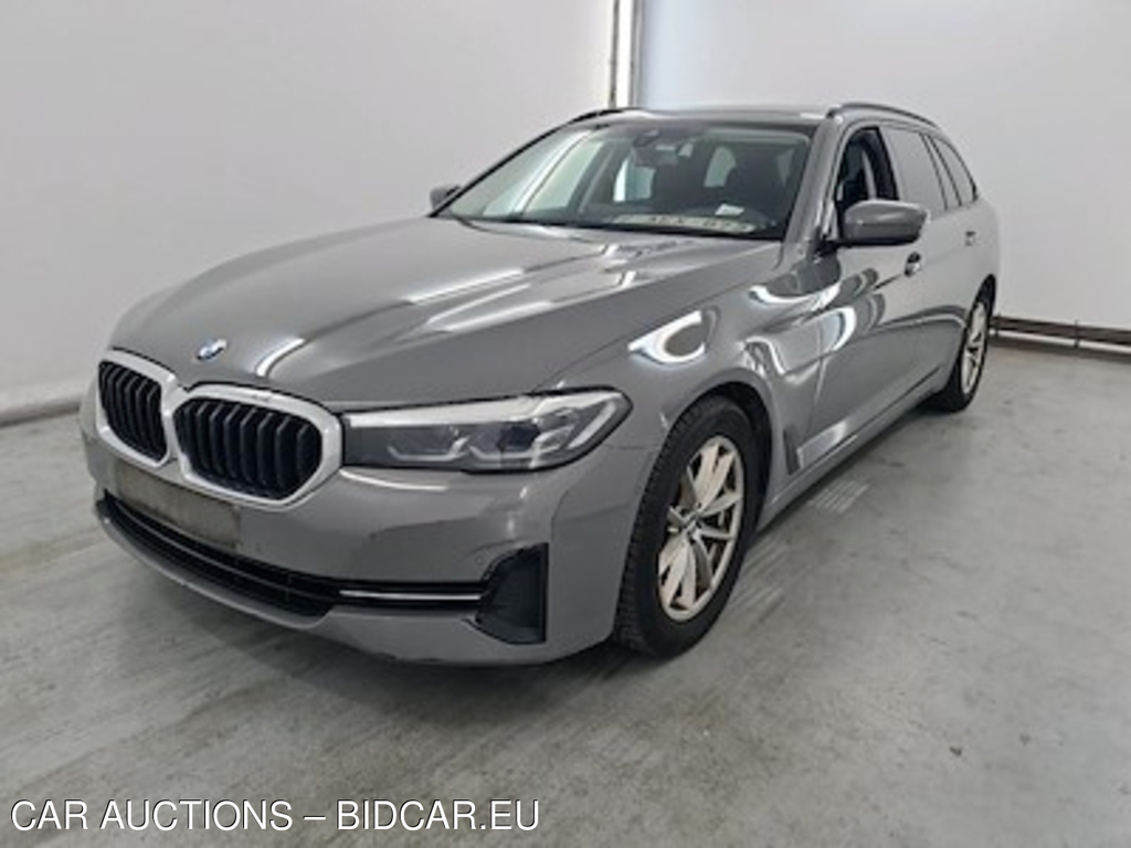 BMW 5 series touring 2.0 520D 140KW TOURING AUTO ACO Business Edition Parking Assistant